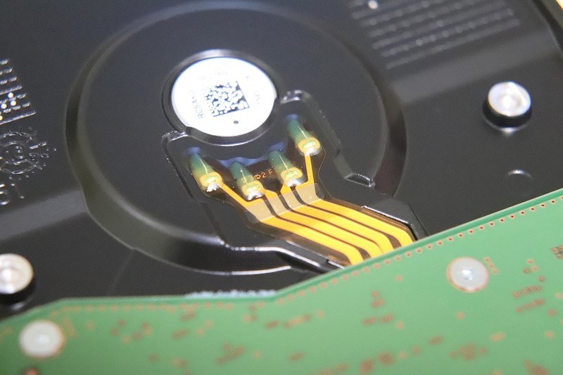 #超大容量 自由存储＃再也不愁空间不够了，HGST 10TB NAS硬盘开箱、简测篇