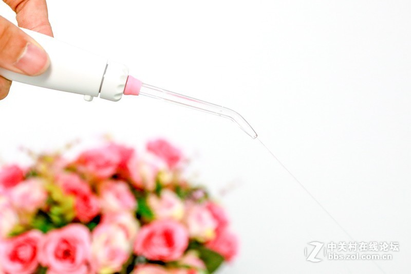 每个人的专业牙医，向牙疼说再见——心诺家用智能洁牙器体验