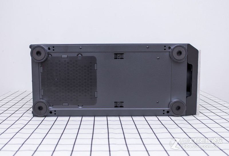 静音稳定箱子了解下，金河田峥嵘MUT1入箱体验