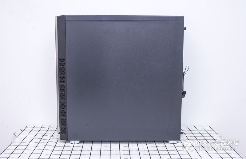 静音稳定箱子了解下，金河田峥嵘MUT1入箱体验