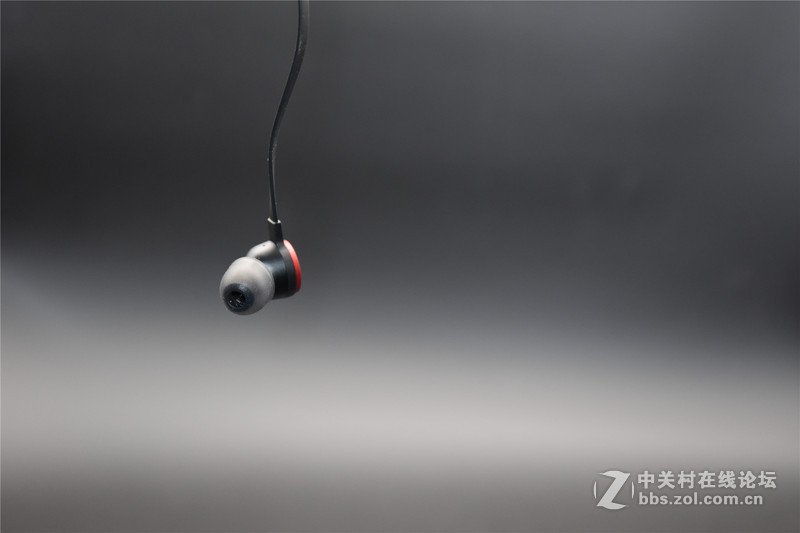 #与声俱来 FIIL Bestie#金属质感的强劲动力  Fiil BESTIE外观设计评谈