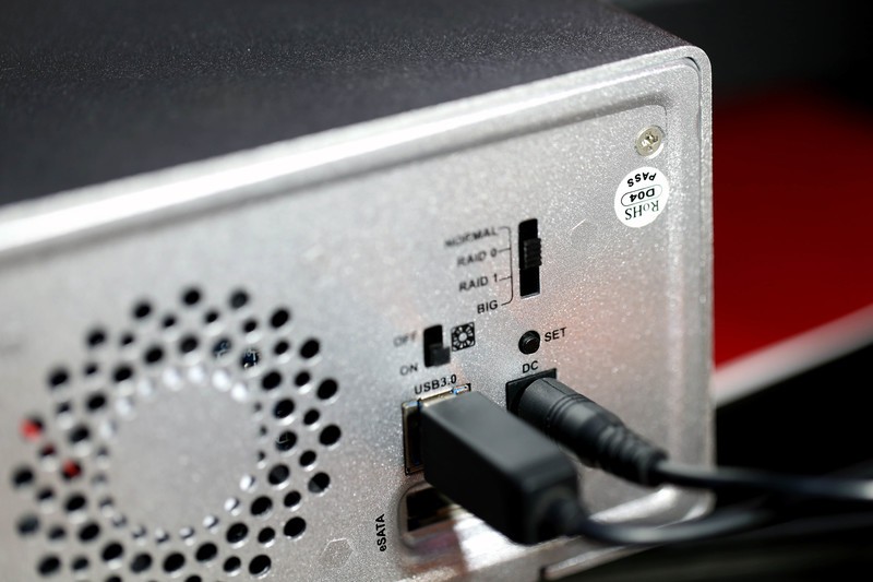 数据大爆炸的时代，选择多硬盘？还是单硬盘高容量？（数据测试）