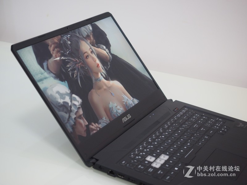 144Hz真香巨屏—华硕 飞行堡垒6 PLUS