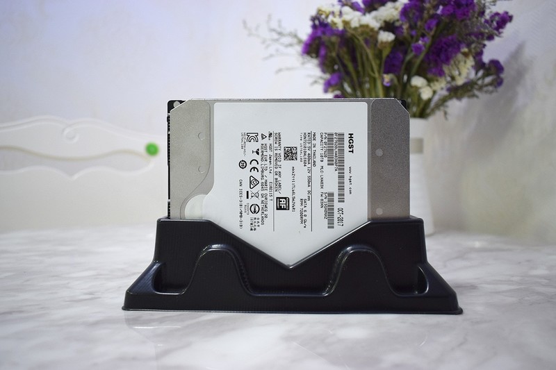 #超大容量 自由存储＃容量新高度，10T够用不？ 昱科(HGST) 10TB NAS网络硬盘开箱简评