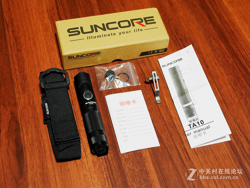 小巧、弯折、强光、防水——舜光SUNCORE-TA10强光手电筒评测【附防水测试视频】