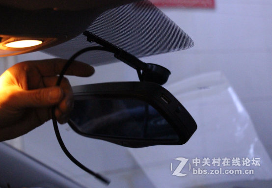 后视镜导航还是很好安装的，看完就会~