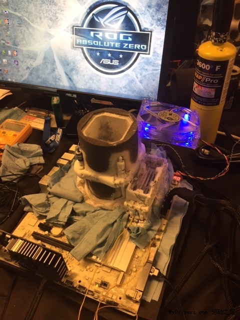 终于又能超外频了！i5-6600K冲上552MHz