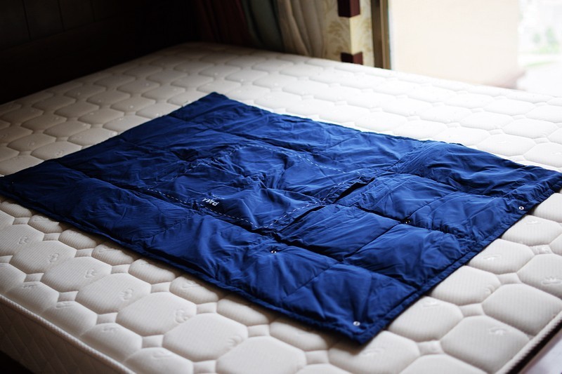 一毯多用 PMA石墨烯多功能空调毯