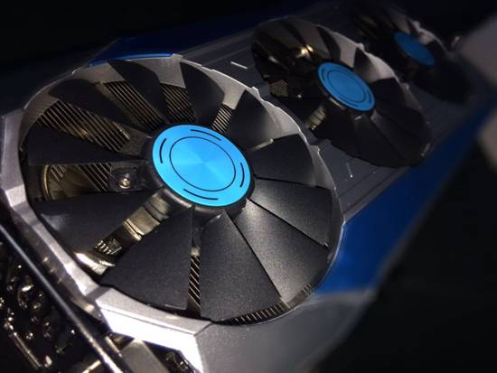 厉害了我的龙骑士DRAGON GTX1070-TOP8G