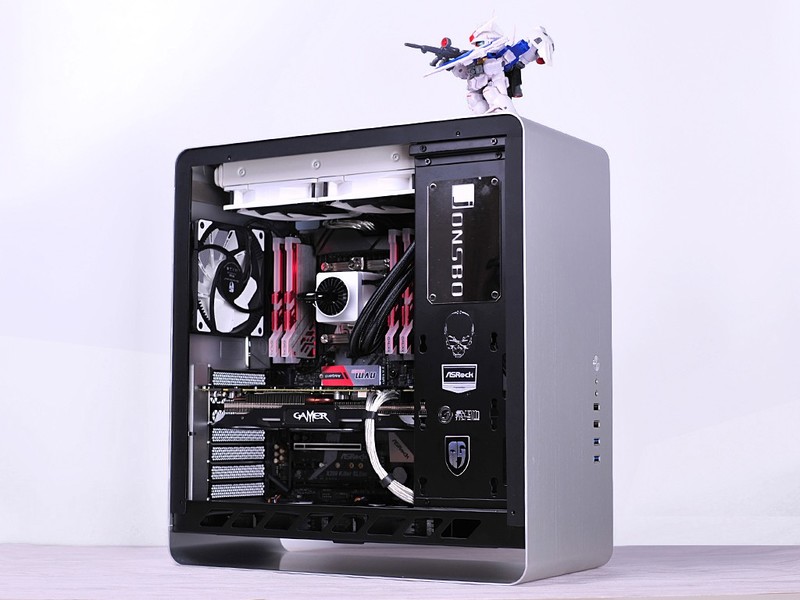 intel信仰需充值，攒个X299+GTX1070Ti再福利超频教程，还有吃鸡真需要关闭超线程