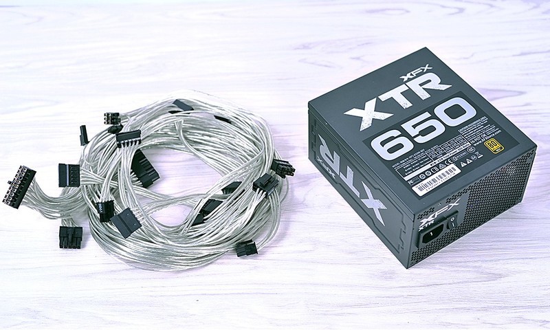 intel信仰需充值，攒个X299+GTX1070Ti再福利超频教程，还有吃鸡真需要关闭超线程