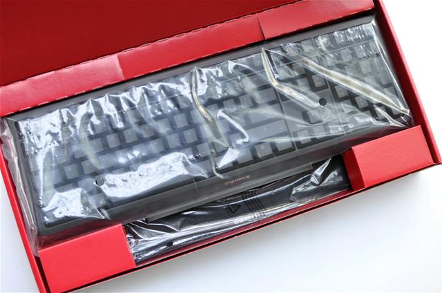 西装暴徒？樱桃MX6.0?RGB版机械键盘评测