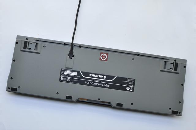 西装暴徒？樱桃MX6.0?RGB版机械键盘评测