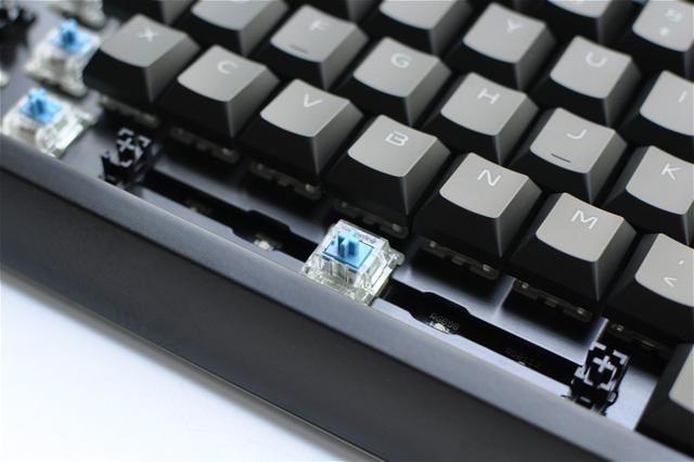 西装暴徒？樱桃MX6.0?RGB版机械键盘评测