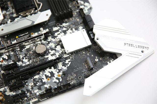 用显卡给手机快充？浑身都是快充头的直男1号10600K+2070S装机体验