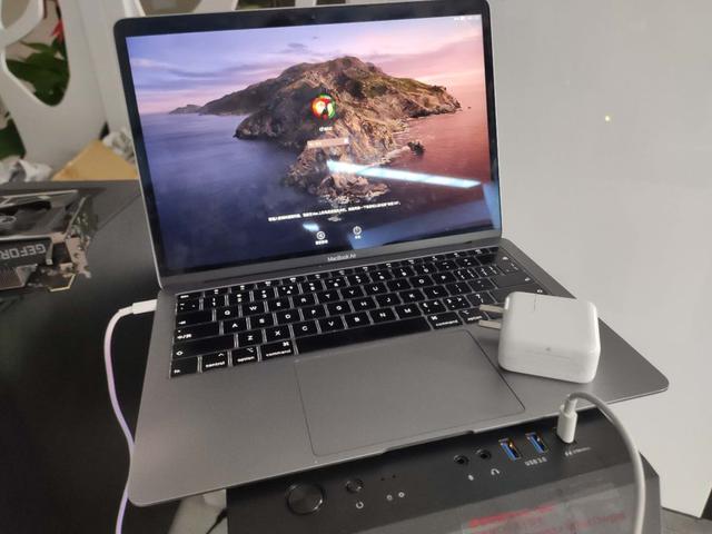 用显卡给手机快充？浑身都是快充头的直男1号10600K+2070S装机体验