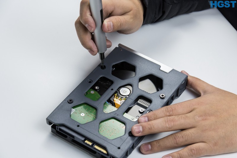 #超大容量 自由存储＃HGST DESKSTAR NAS硬盘（10TB）的上机体验和性能实测