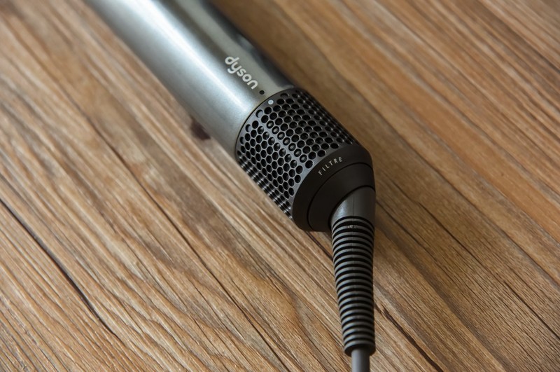 戴森卷发棒真的物超所值？女神亲自体验后已爱不释手！