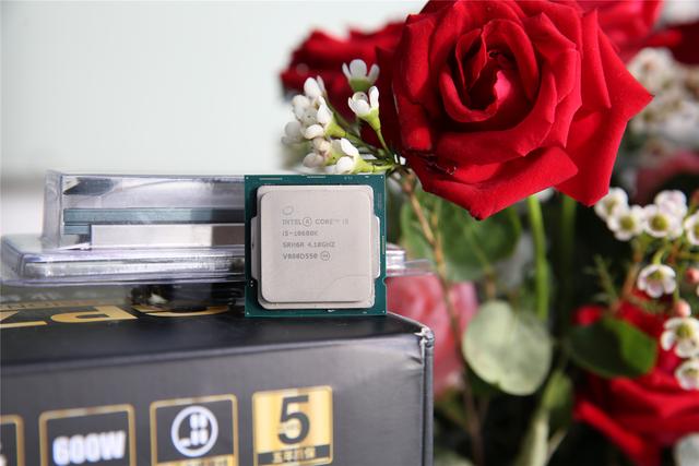 用显卡给手机快充？浑身都是快充头的直男1号10600K+2070S装机体验