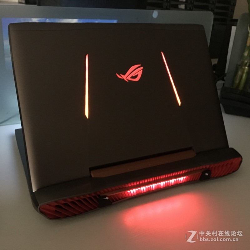 【薇薇娜】华硕ROG玩家国度GFX72评测、高清大图！