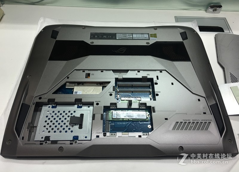 【薇薇娜】华硕ROG玩家国度GFX72评测、高清大图！