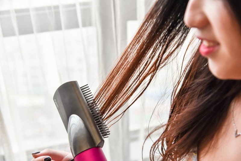 戴森卷发棒真的物超所值？女神亲自体验后已爱不释手！