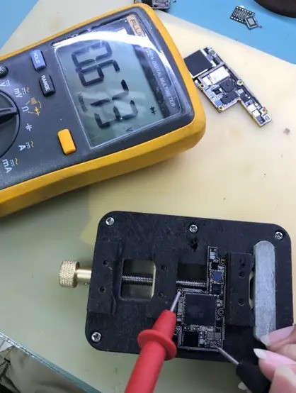 苹果X无法充电广州天河区哪里有苹果维修售后点