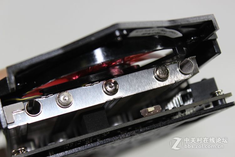 #名人堂积分争霸赛#影驰的情——960GAMER