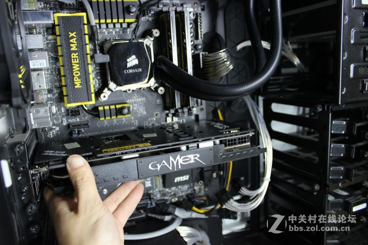 #名人堂积分争霸赛#影驰的情——960GAMER