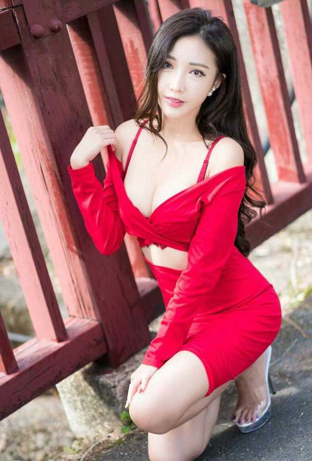 搜罗的美女系列壁纸