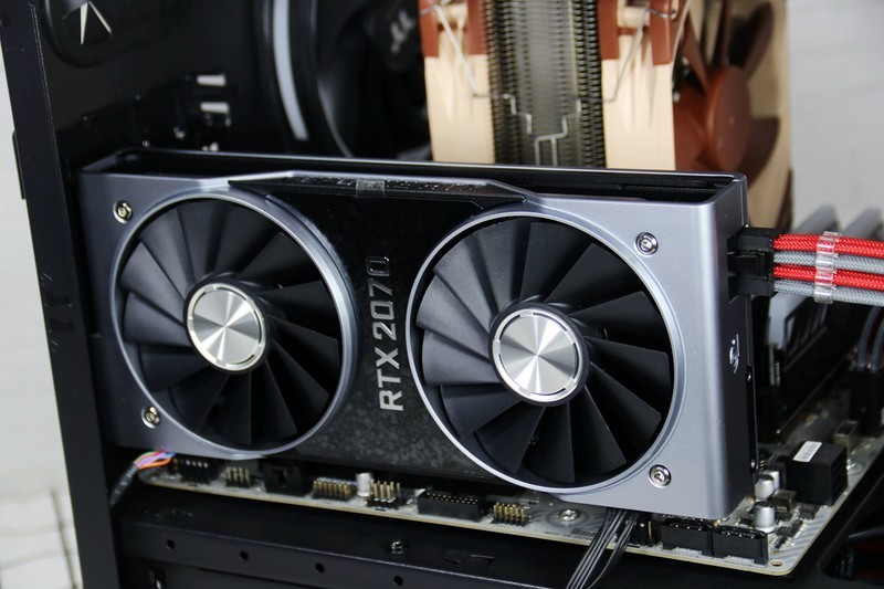 打造RTX2070超级小钢炮，Tt Level 20 VT装机评测