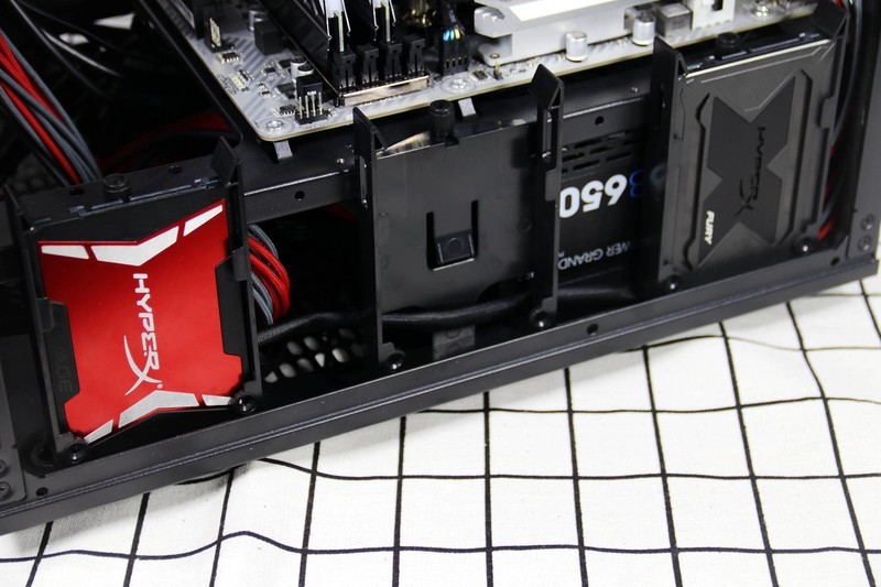 打造RTX2070超级小钢炮，Tt Level 20 VT装机评测