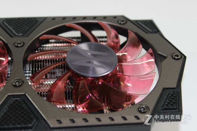 #名人堂积分争霸赛#影驰的情——960GAMER