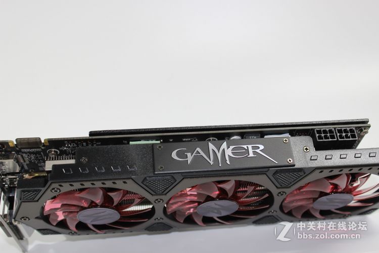 #名人堂积分争霸赛#影驰的情——960GAMER