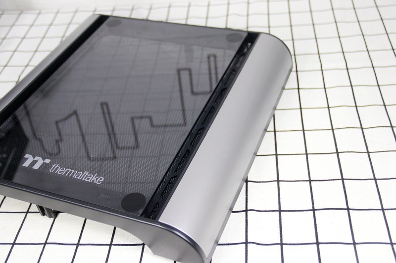 打造RTX2070超级小钢炮，Tt Level 20 VT装机评测