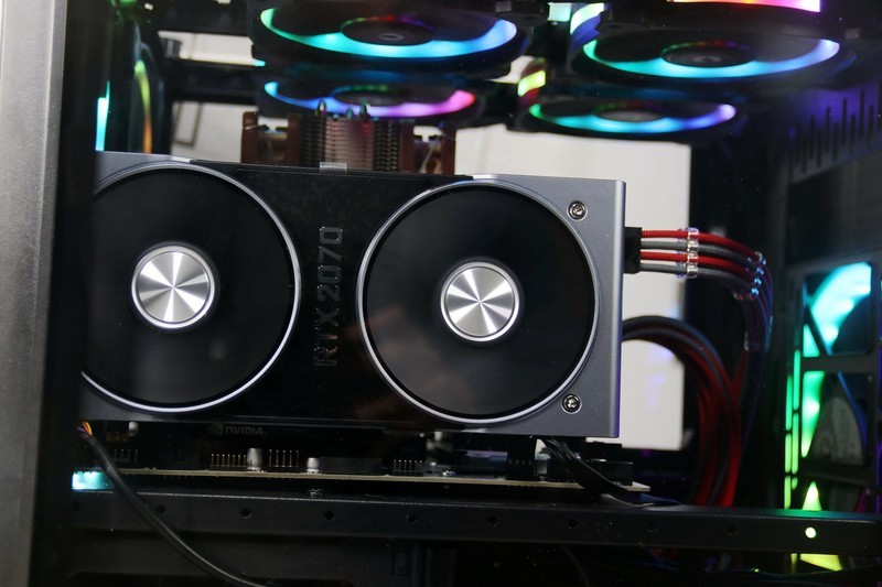 打造RTX2070超级小钢炮，Tt Level 20 VT装机评测