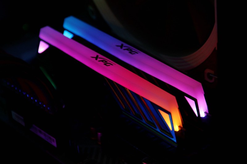 打造RTX2070超级小钢炮，Tt Level 20 VT装机评测