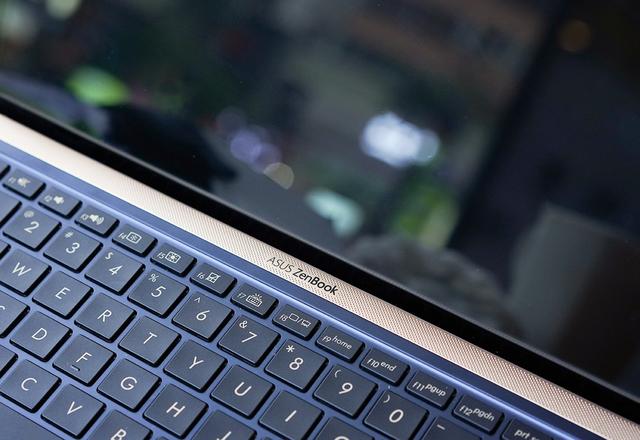 年终奖花光了只为它 入手华硕灵耀U2代轻薄本