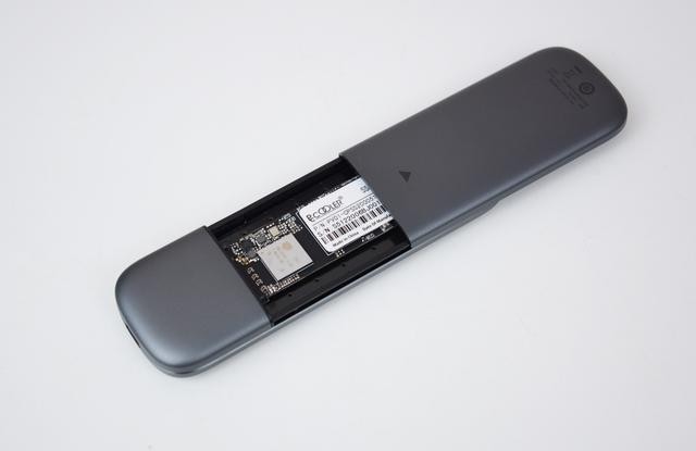 SSD该怎么选？能PCIe绝不SATA，超频三迅捷M.2 SSD 评测