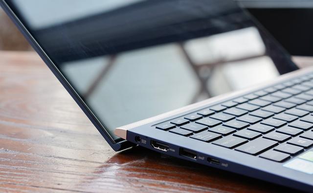 年终奖花光了只为它 入手华硕灵耀U2代轻薄本