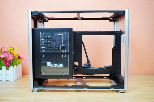 ITX处女作，老树发新芽-乔思伯A4 1.1 ITX 机箱分享