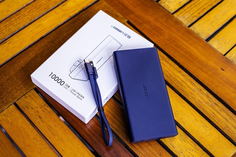 Type-C与快充打包，绿联PB108移动电源试用