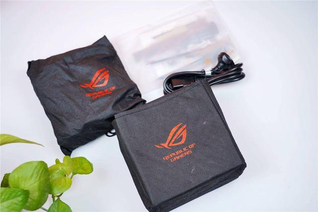 高端电源典范，实力与颜值并存--华硕ROG STRIX 750W电源分享