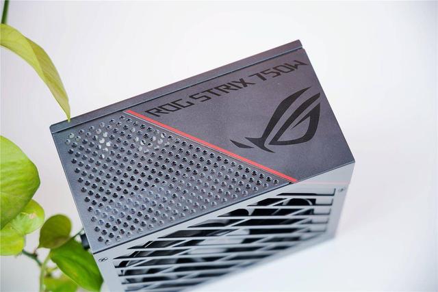 高端电源典范，实力与颜值并存--华硕ROG STRIX 750W电源分享