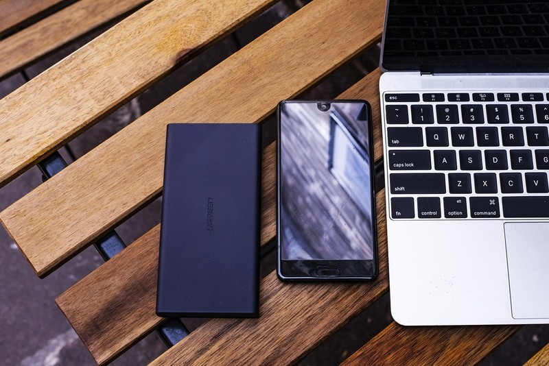 Type-C与快充打包，绿联PB108移动电源试用