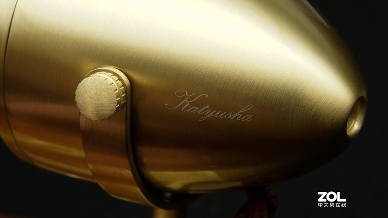 极致复古 内外兼修 巫喀秋莎HiFi桌面蓝牙音箱体验评测