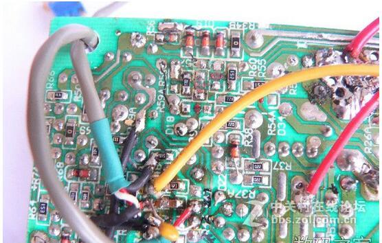 航嘉ATX电源HK328-51AP改可调处理自激