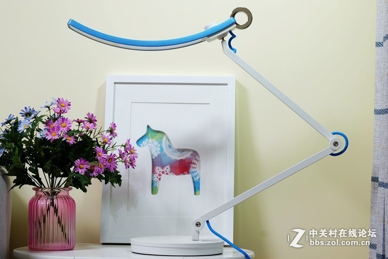 ＃你，需要一盏智慧的灯＃高颜值、巧心思的设计，明基WiT外观品鉴