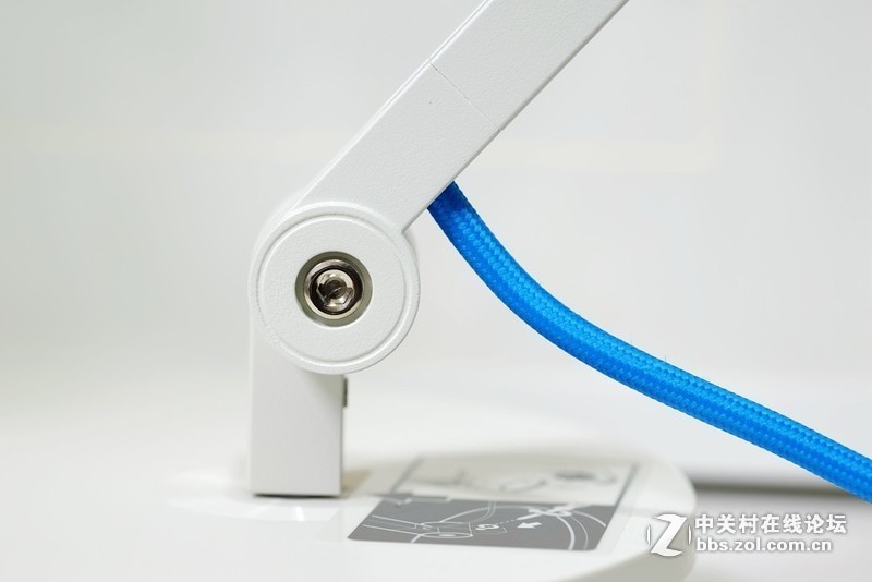 ＃你，需要一盏智慧的灯＃高颜值、巧心思的设计，明基WiT外观品鉴