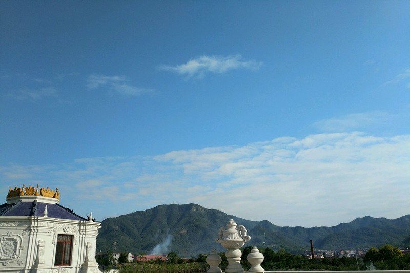 这里的蓝天和白云